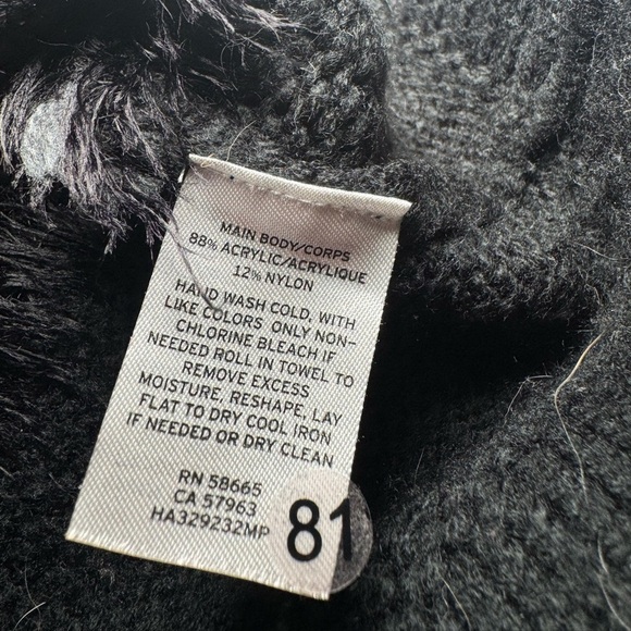 Halogen Black Gray Stripe Fringe Knit Sweater Pullover Cozy Fall Winter S - Picture 6 of 6